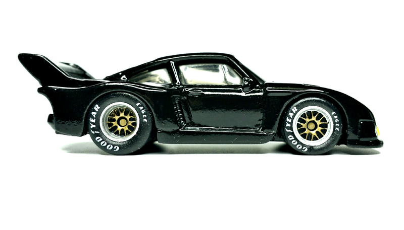 Illustration for article titled Rennsport Reunion: Custom 935